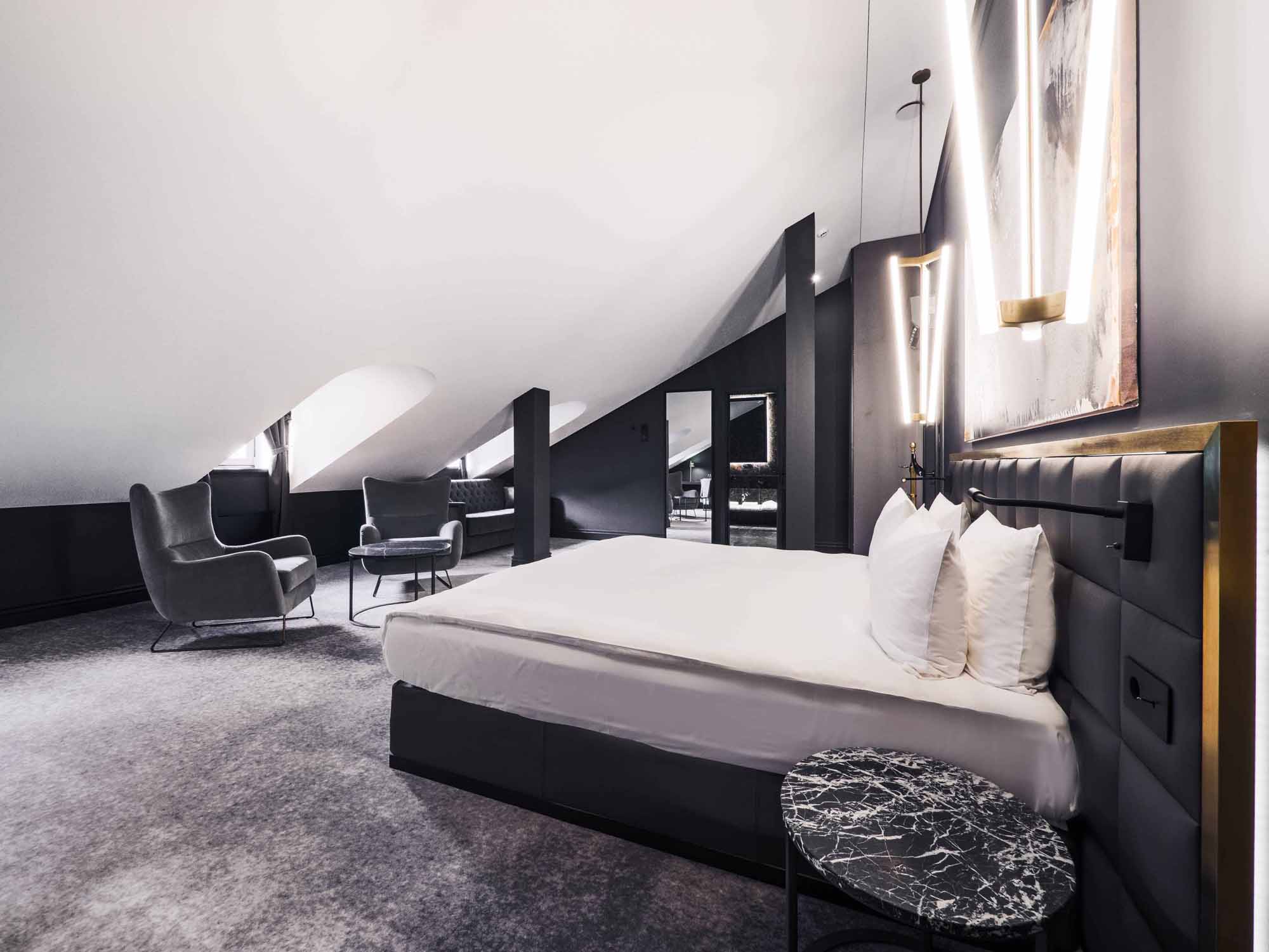 all_attic suite